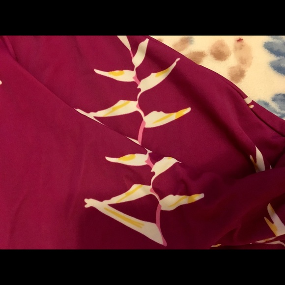 Wine colored printed Swimsuit - Picture 3 of 4